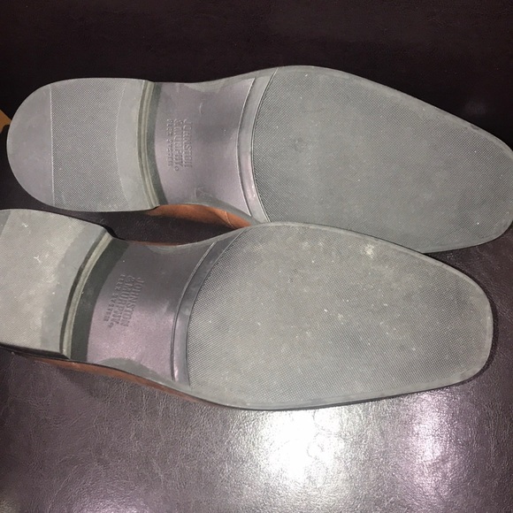 Johnston & Murphy men shoe size 11 - Picture 5 of 5